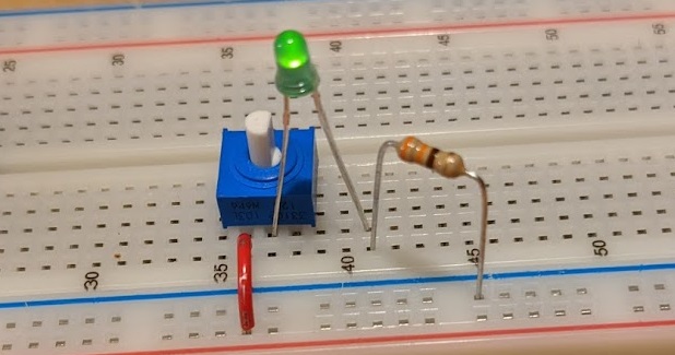 Potentiometer dimmable LED